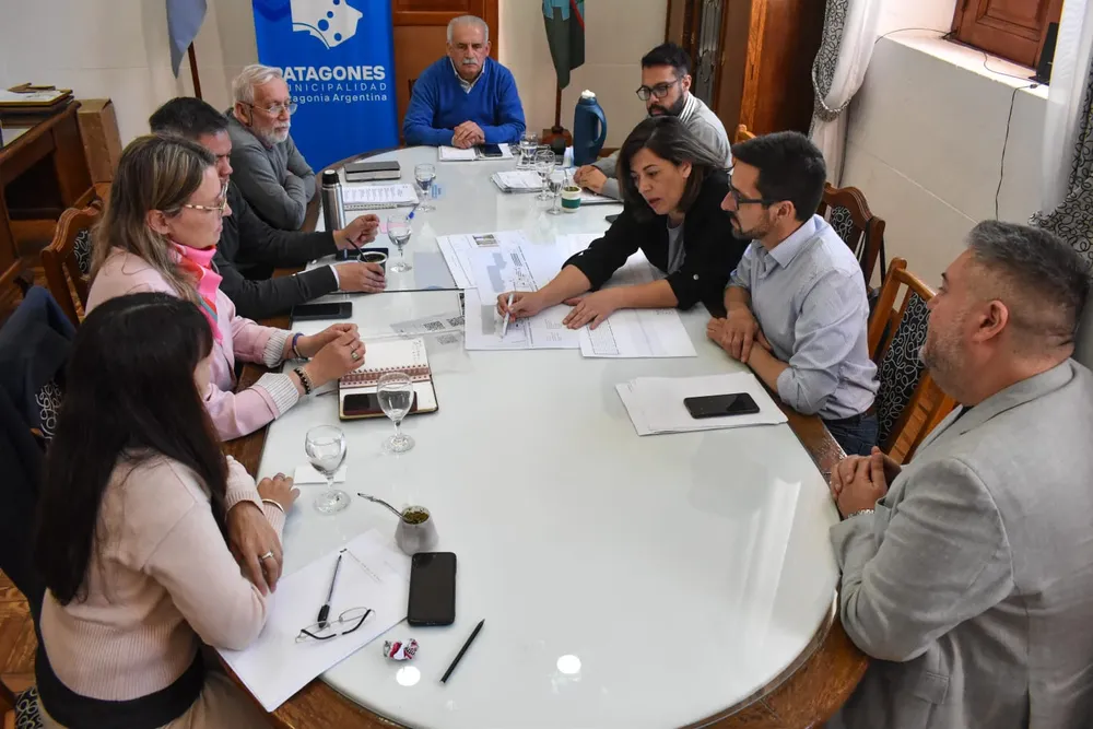 7 DE MARZO BICENTENARIO REUNION