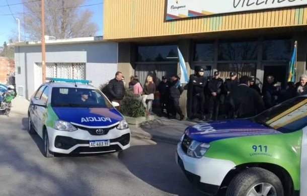 entrega moviles policiales