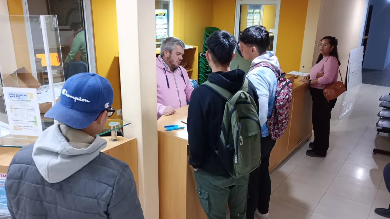 INSCRIPCIÓN A LAS BECAS ESTUDIANTILES MUNICIPALES