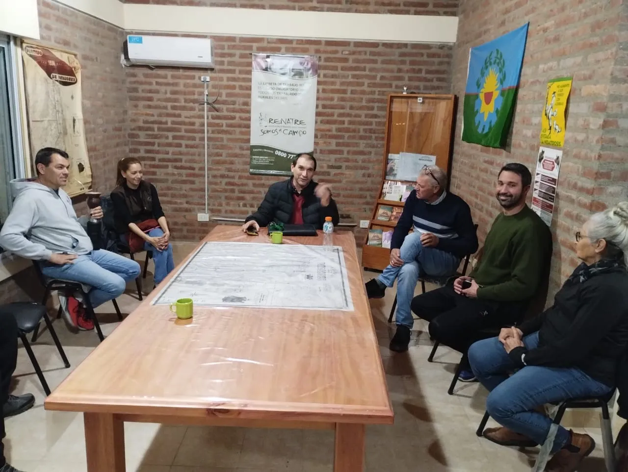 BECCHIO Y PRODUCTORES DE PRADERE