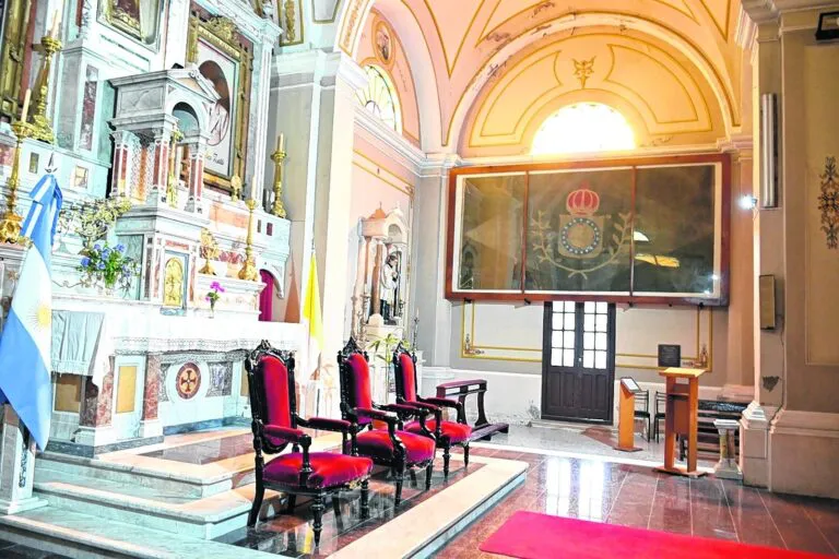 IGLESIA, PARROQUIA