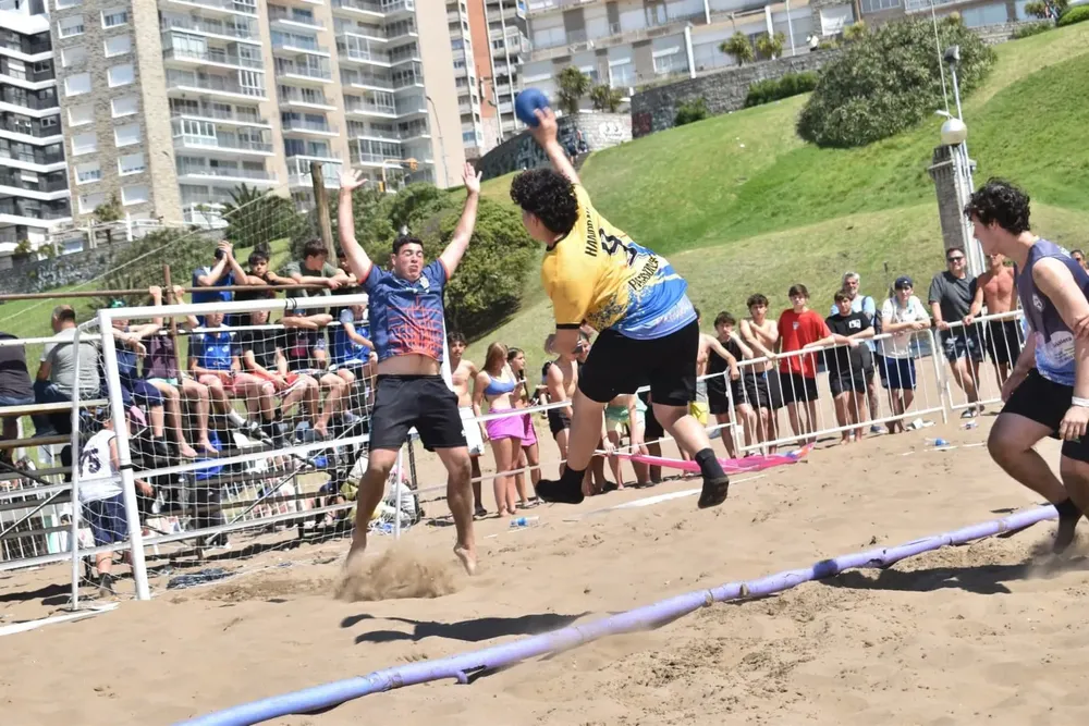 BEACH HANDBALL JUEGOS BONAERENSES