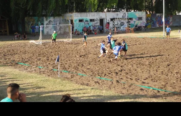 beach futbol
