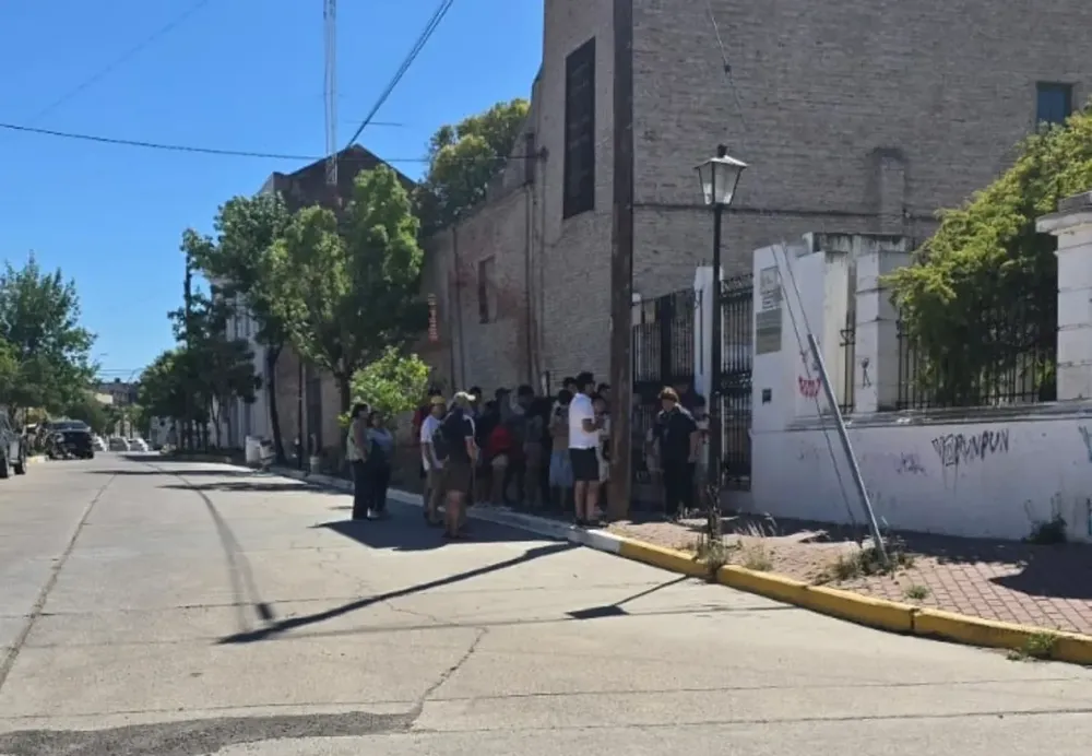TURISTAS