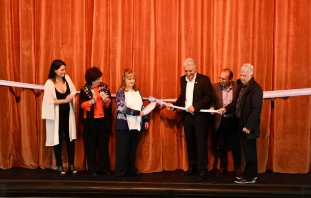 inauguración teatro españa