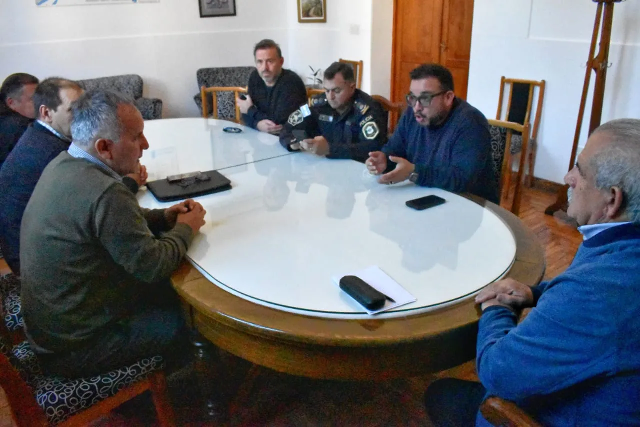 0e68f549-9d2f-4ca9-b49c-e0cc577d586e