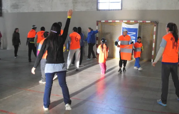 deportes juntemos nuestras manos