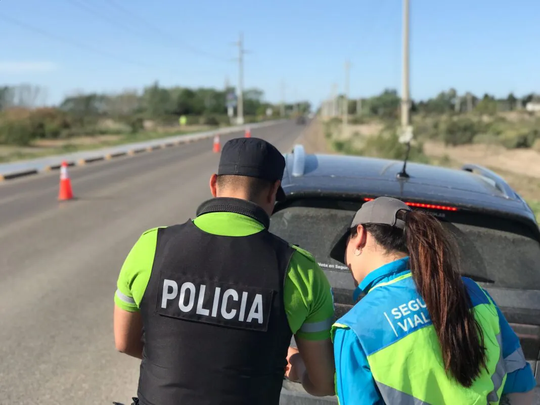 CONTROL DE TRANSITO EN LA RUTA