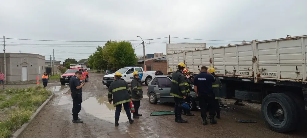 ACCIDENTE SIN CONDUCTOR