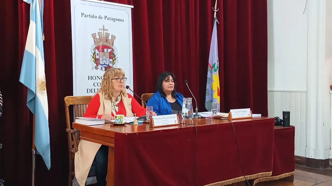 MARIEL CINIRELLA, GRACIELA VELAZQUE