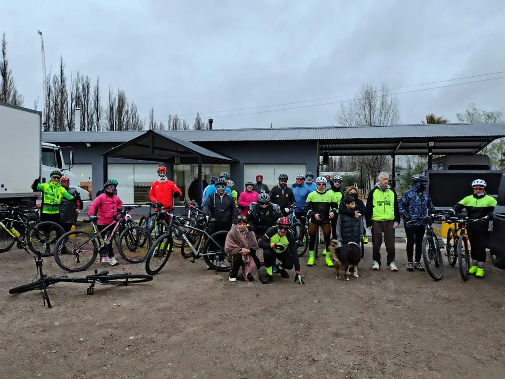 PEDALEROS, CICLISTAS, CHIMPAY, CEFERINO NAMUNCURA