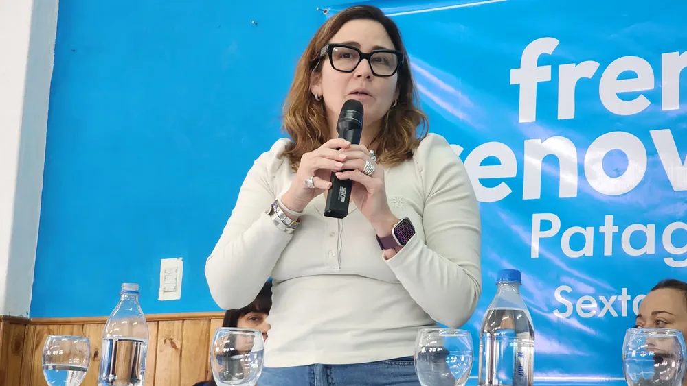 ENCUENTRO FRENTE RENOVADOR
