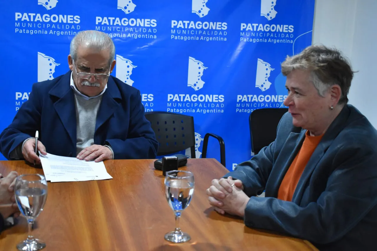 ADRIANA PATRICIA DÍAZ, RICARDO MARINO