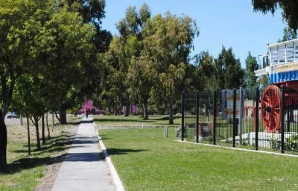 plazoleta ypf