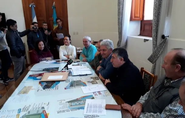barrio ceferino licitación cloacas