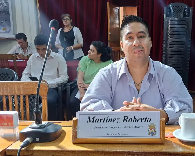 ROBERTO MARTINEZ