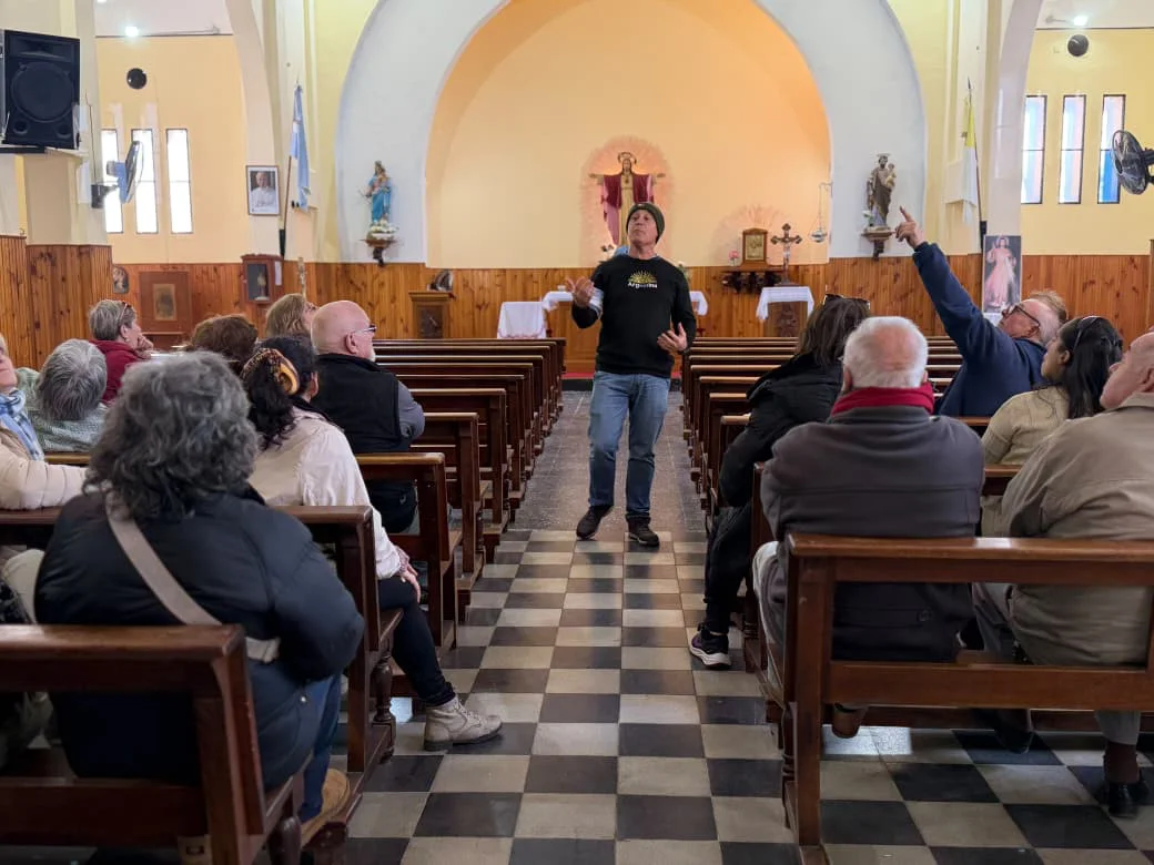 Caravana Turística Vehicular a Stroeder