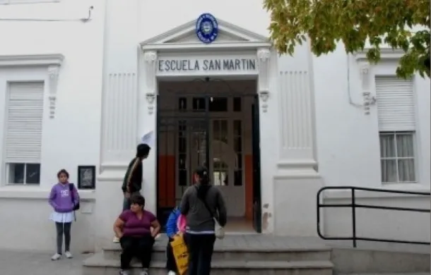escuela 8