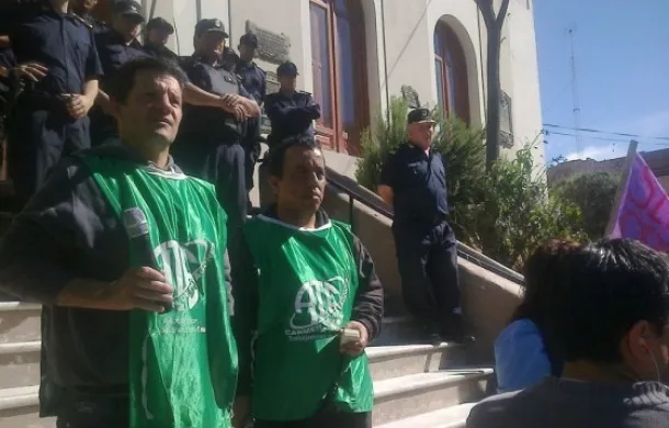 municipio protesta ate