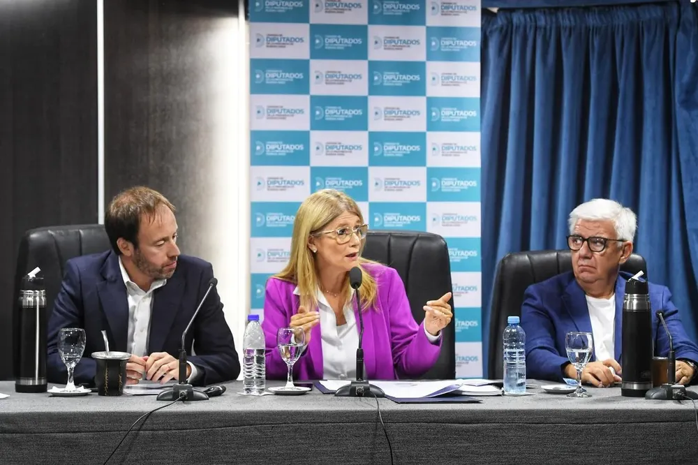 PABLO LOPEZ, VERONICA MAGARIO, ALEJANDRO DICHIARA