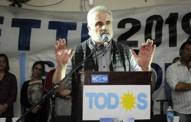 ricardo curetti acto