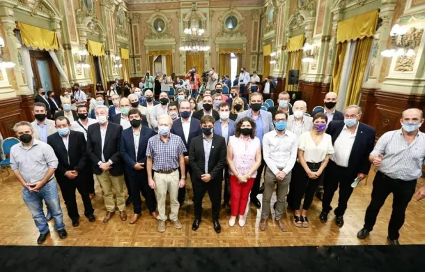 jose luis zara axel kicillof intendentes