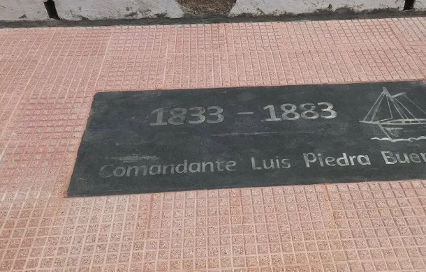 semipeatonal carteletía