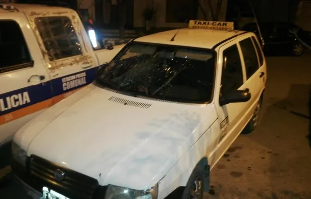 apedreado linch taxi villa