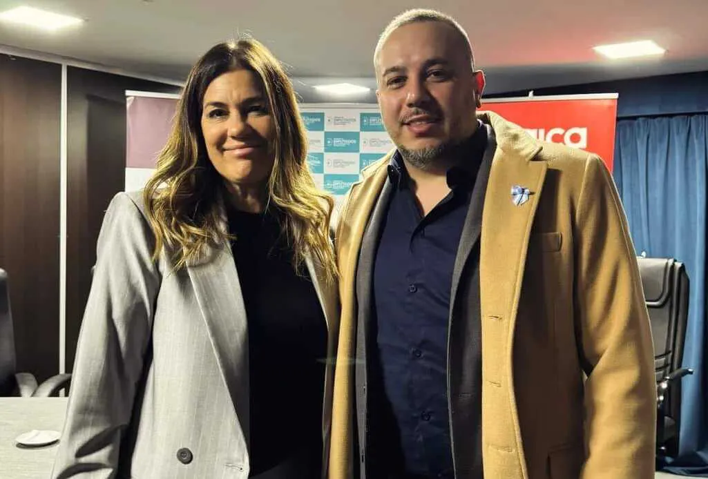 Florencia Retamozo y Maximiliano Evangelisti