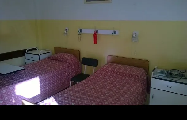 hospital habitacion camas