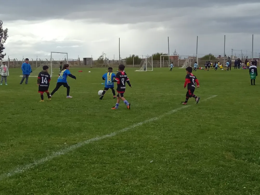 ESCUELITAS DE FUTBOL
