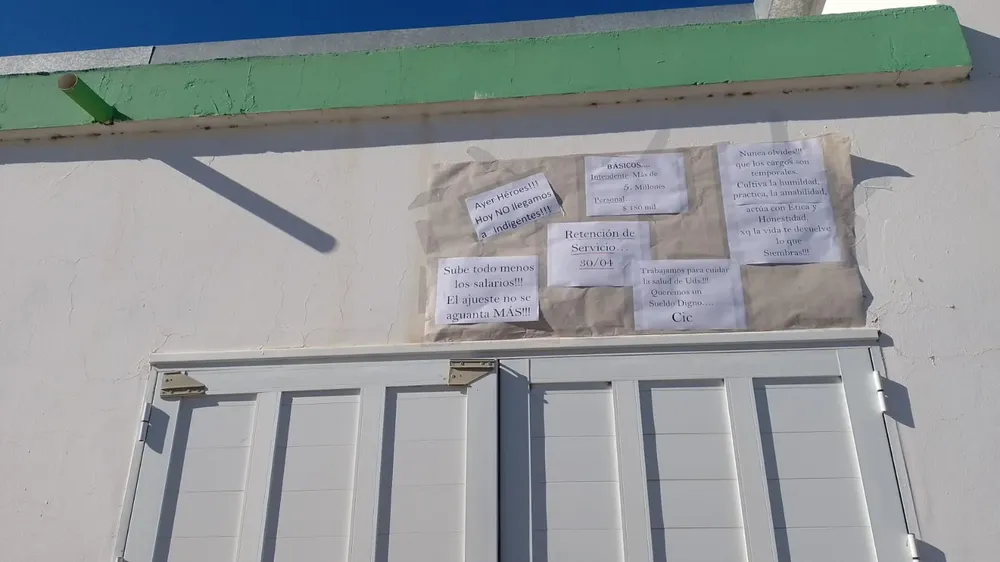 MUNICIPALES, RETENCION DE SERVICIOS, CARTELES, AFICHES