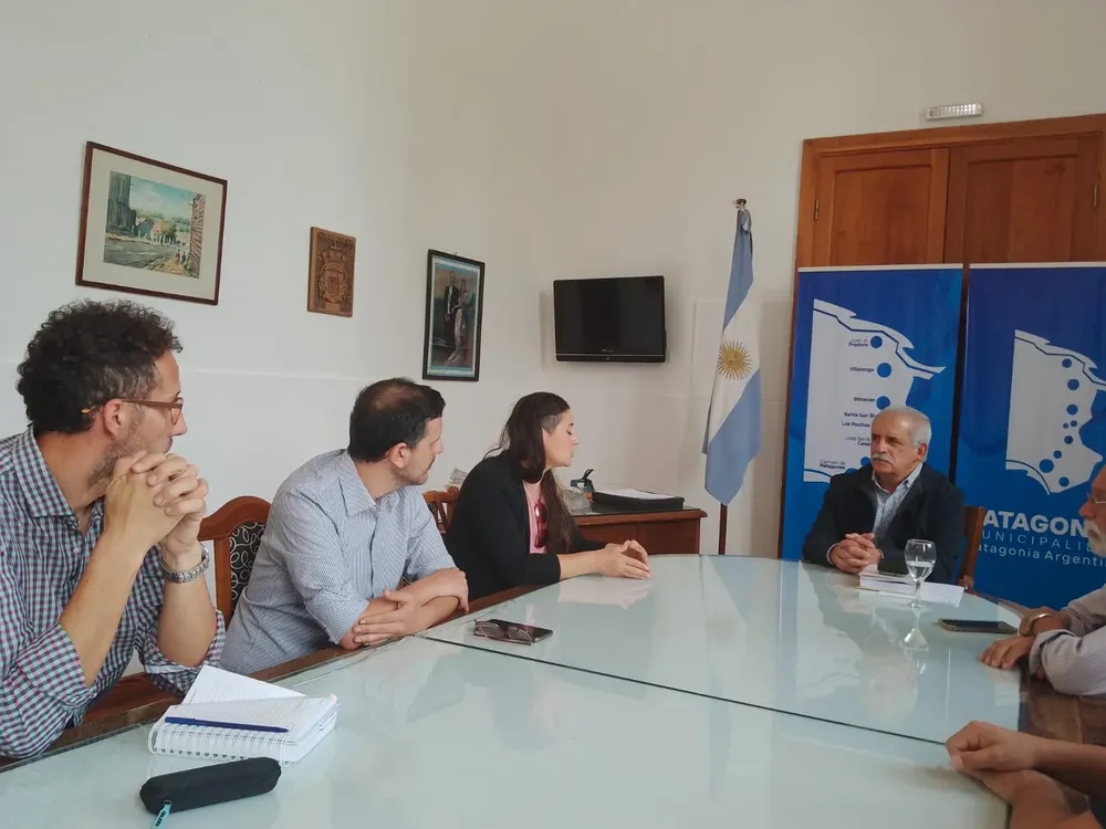 RICARDO MARINO JUNTO A LAURA DELGADO