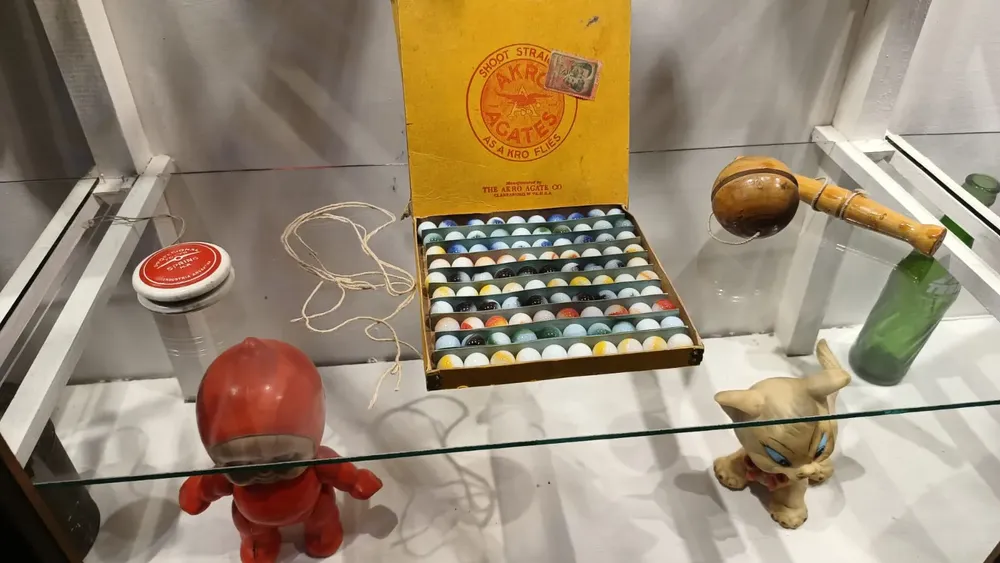 JUGUETES EN EL MUSEO EMMA NOZZI