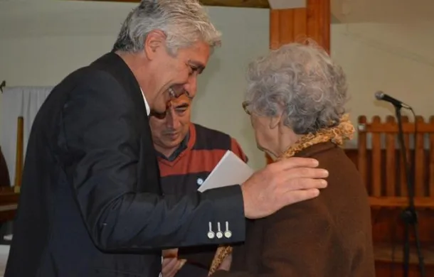 zara entrega escrituras