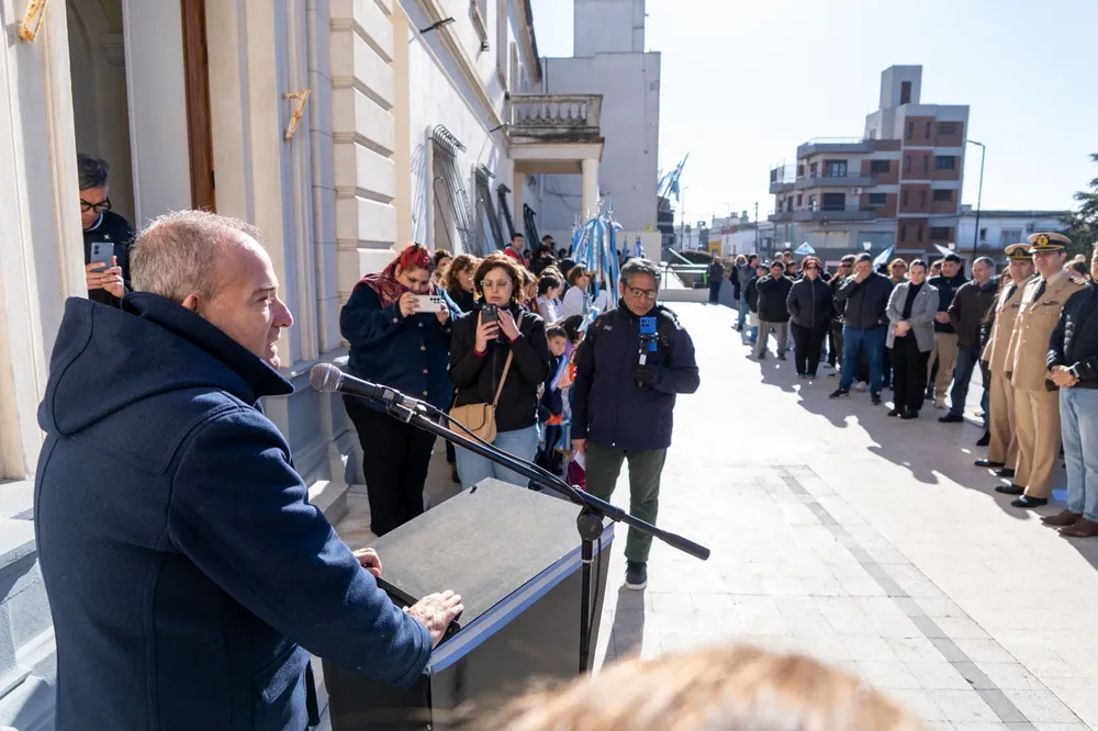 PEDRO PESATTI ACTO PIEDRA BUENA