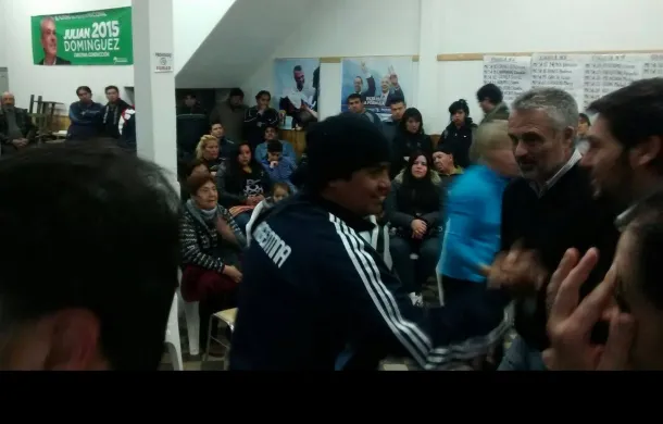 festejo paso curetti victoria 2015