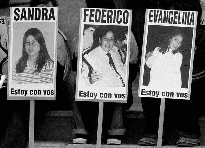 VÍCTIMAS DE LA TRAGEDIA DEL COLEGIO MALVINAS