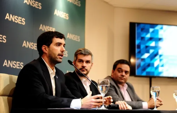 anuncio triaca basavilvaso peña