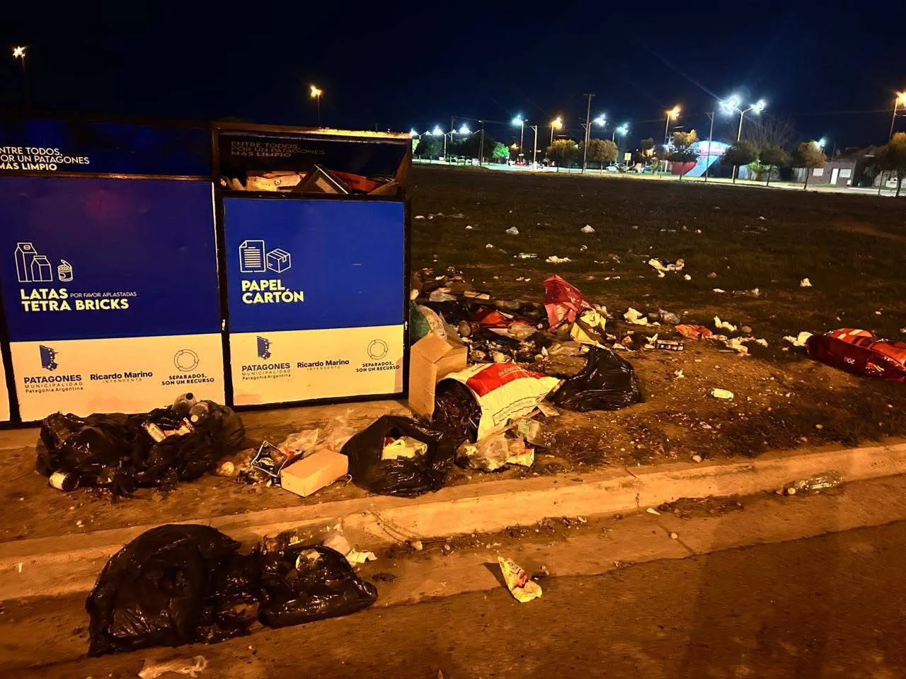 BASURA, RESIDUOS, RETENCION DE SERVICIOS