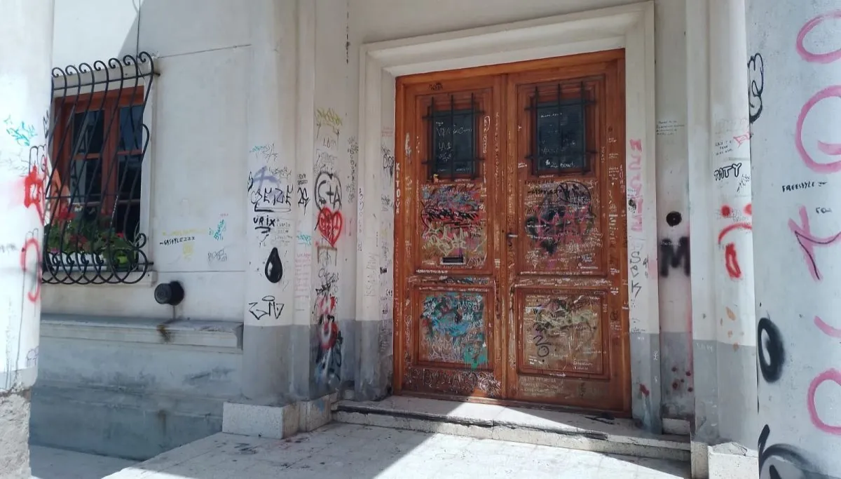 IGLESIA PINTADAS VANDALISMO