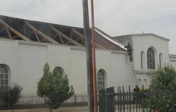 techo colegio stroeder