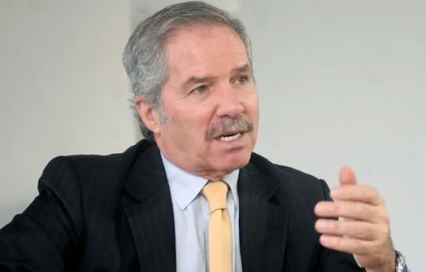 felipe solá