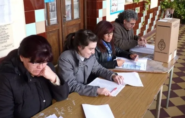 elecciones autoridades mesa