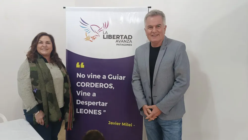 HECTOR GAY, MARIELA VITALE
