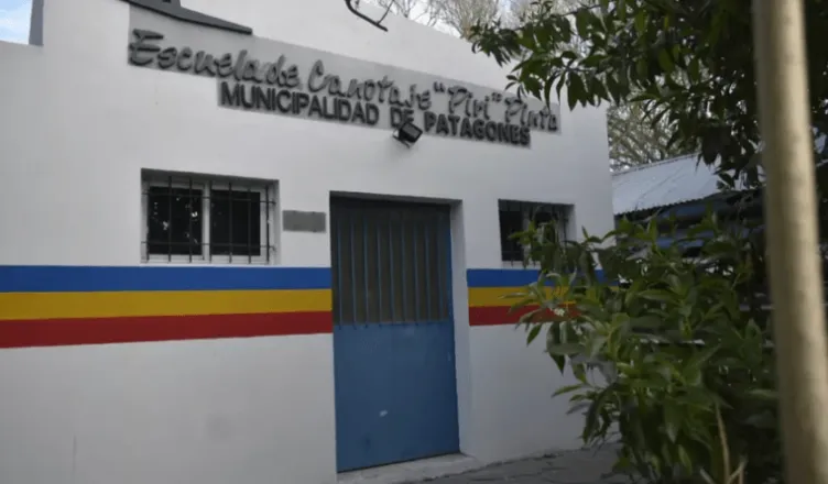 ESCUELA DE CANOTAJE