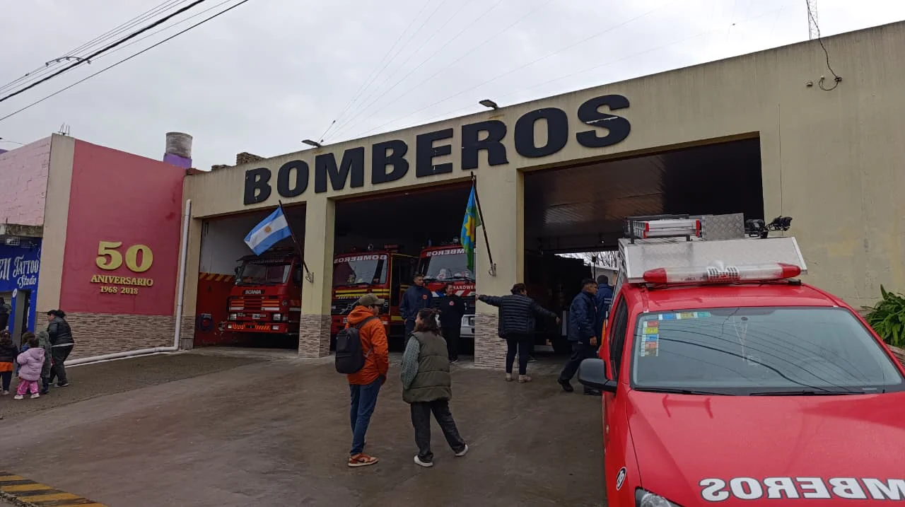 BOMBEROS CUARTEL