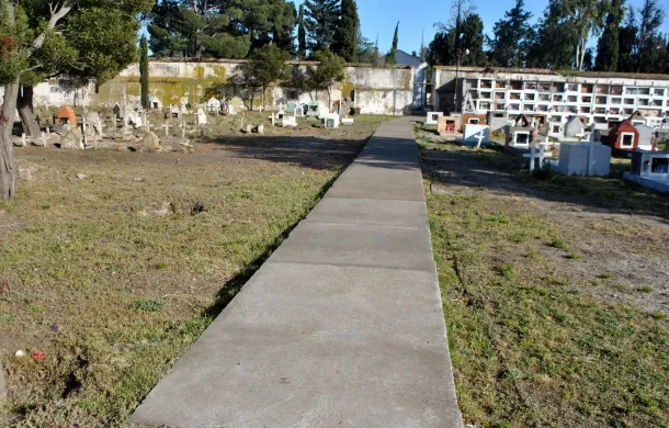cementerio municipal limpieza