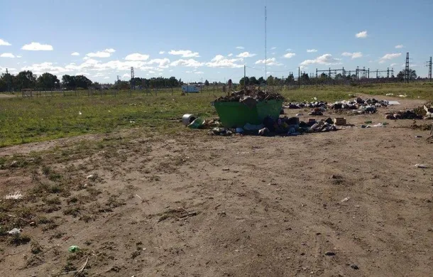 basura cementerio