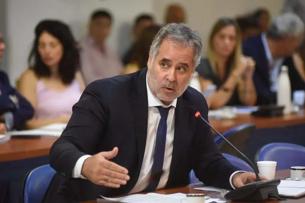 5e0ca7f7-c3df-4c41-825e-43b46c9e4542